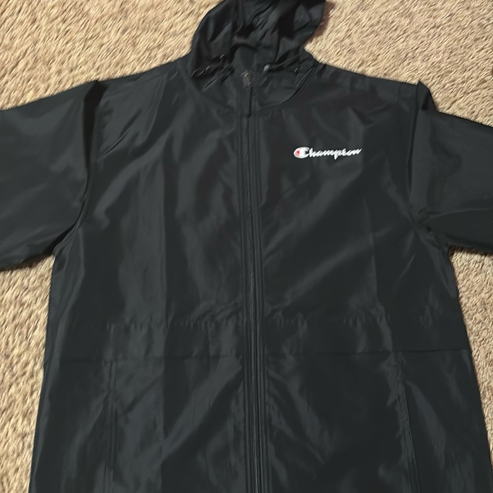 I don’t like this style of jacket.